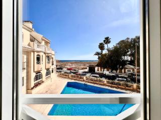 Apartamento de lujo con piscina y vistas al mar en Torrevieja - Torrevieja - 6