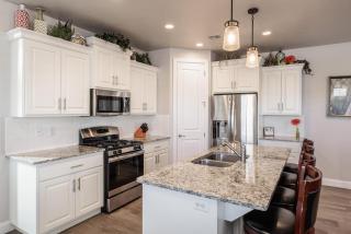 Pet-Friendly Paradise - 3