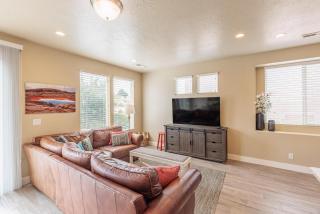 Suite Escapes - Ivins - 9