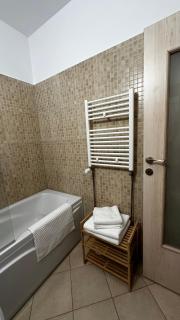 COLETTE Studio BelleView - 2
