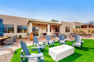 Pink Mountain Retreat - 6