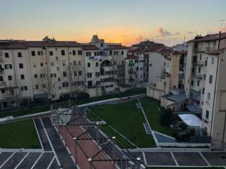 Centro città con le comodità - Livorno - 0