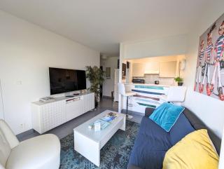 Les pieds dans le sable de la Plage Benoît - T2 - 7