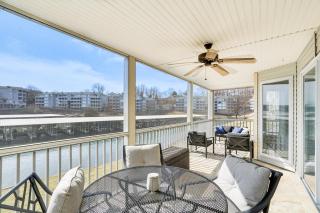Regatta Bay Condo with Balcony and Water Views! - Four Seasons - 9