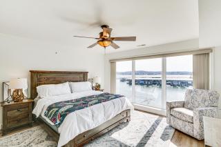 Regatta Bay Condo with Balcony and Water Views! - Four Seasons - 1