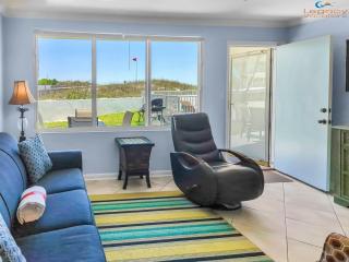 IS7-Cozy 2 Bed Beachfront-Walk Out To The Beach! - Fort Walton Beach - 6