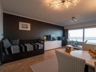 Apartment Golfslag with sea view by Interhome - Blankenberge - 6