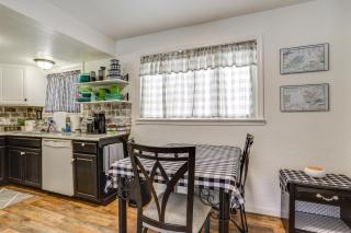 Cozy Wasilla Apartment ~ 2 Mi to Downtown! - 3