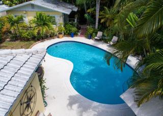Family Escape 2BR Main plus 1BR Cottage Heated Pool - Fort Lauderdale - 5