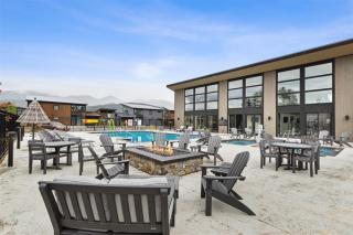 Elevated Quarry Quarters - Whitefish - 9