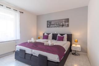 Arbeitsplatz, Balkon, Tiefgarage nähe neue Messe - 9