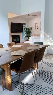 Serene Modern Family Getaway Near Midtown Downtown and Folsom Lake - 6