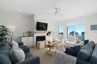 Coastal Vista - Walk to Emerald Isle Beach! - Emerald Isle - 7
