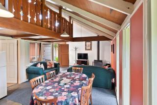 Clarendon Chalets - Mount Gambier - 7