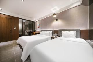 Brown Dot Hotel Busan Station - Busan - 1