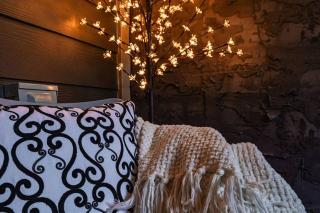 Dog Friendly New Cabin w/ Hot Tub, Game Room & 4-m - 9