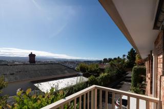 Beautiful Sunny Home: Close to the CBD & Gorge - 7