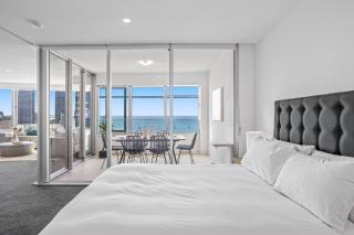 Oceanview 2-Bed with Pool, Sauna, Gym & Parking - Gold Coast - 1