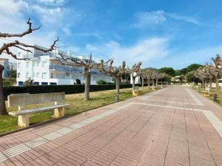 Apartamento acogedor con terraza a un paso de la playa en Llançà - ES-170-26 - 1
