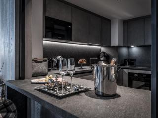 Appartement de Luxe à Courchevel: 5 Chambres, Terrasse et Service de Conciergerie - FR-1-613A-37 - 7