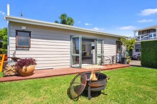 Da Vics - Athenree Holiday Home - 9