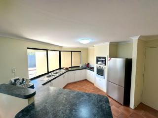 Coastal Haven on Ostia - Geographe - 1