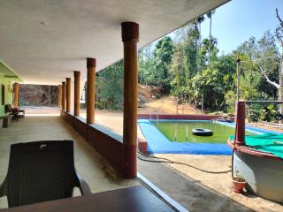 Sambrama Wood house - Madikeri - 9