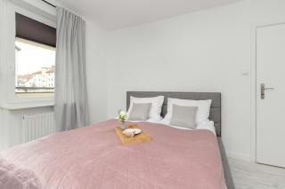 Spacious Family Apartment with 3 Bedrooms in Gdansk by Noclegi Renters - Danzig - 8