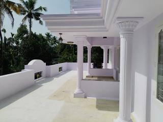 COZY Homes - Nedumbassery - 4