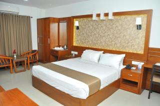 Kallada Mamatha Motels - Kunnamkulam - 4