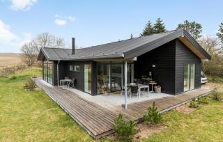 4 Bedroom Cozy Home In Knebel - Knebel - 9