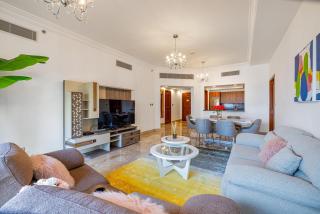 Fairmont North 2BR Balcony Sea View - Dubai - 5