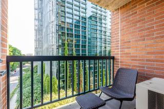 Blueground Old Town gym lounge nr park PDX-18 - 6