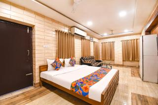 FabExpress Golden Suites - Nr Park Circus 7 point - Kalkutta - 0