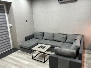 Raciborska Royal Apartment - miejsce parkingowe na parkingu strzeżonym - Gliwice - 4