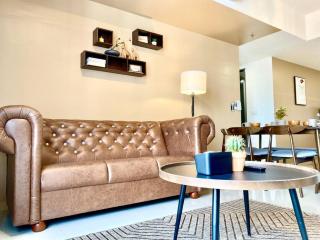 Tropicana 218 Macalister #Seaview #Modern Retro #Infinity Pool #Georgetown #7pax #3BR 2bath #1King 2Queen 1Single #Quality well maintained #Private host - George Town - 1