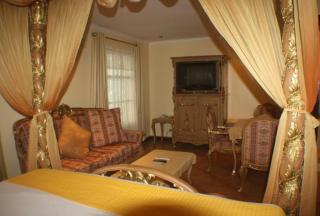 Swiss Chalet - Angeles - 4