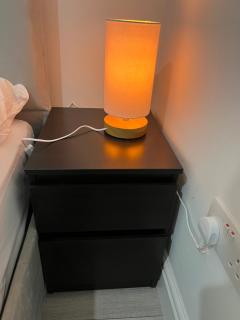 F4 Luxury Stays One bed apartment with Parking - Ilford - 1