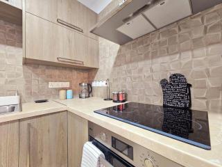 1-2BD Beach Apartments - Paphos - 1