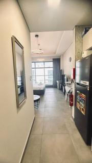 Luxury studio apartment close to Dubai mall - 2