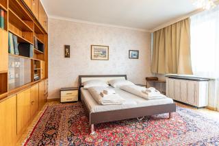 Vintage, View & Balcony by JR City Apartments - Viena - 0
