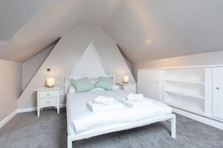 Central - Family House - Harrogate - 5