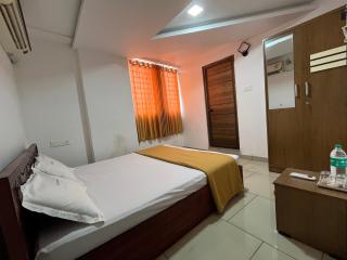 Plaza Residency - Badagara - 8
