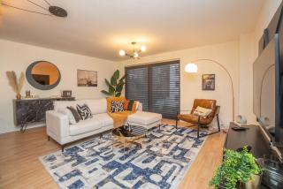 Exquisite Living 2 with Bicocca Stays - Aberdeen - 0