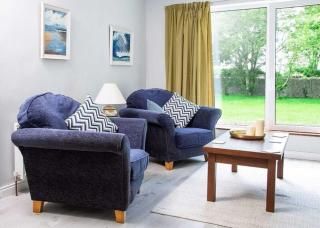 Ellie's Farmhouse - 6