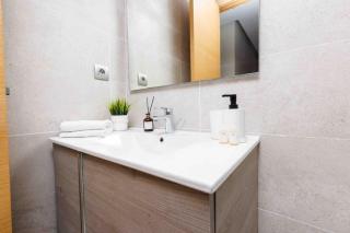 Central Charm: 1-Bed Apartment in Hay Riad - 2
