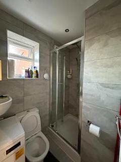 Smart Cosy/Small Double Room in Oakridge Road Bromley - Lewisham - 5