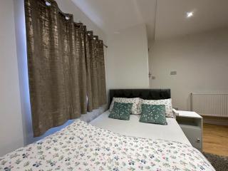 Smart Cosy/Small Double Room in Oakridge Road Bromley - Lewisham - 1