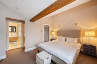 Fairytale Garden House - Next to Victoria Station & Pet Friendly - 5