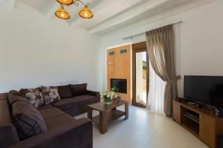 Kampos Villas, Nature Living with Heated Pool, By ThinkVilla - Achlades - 9